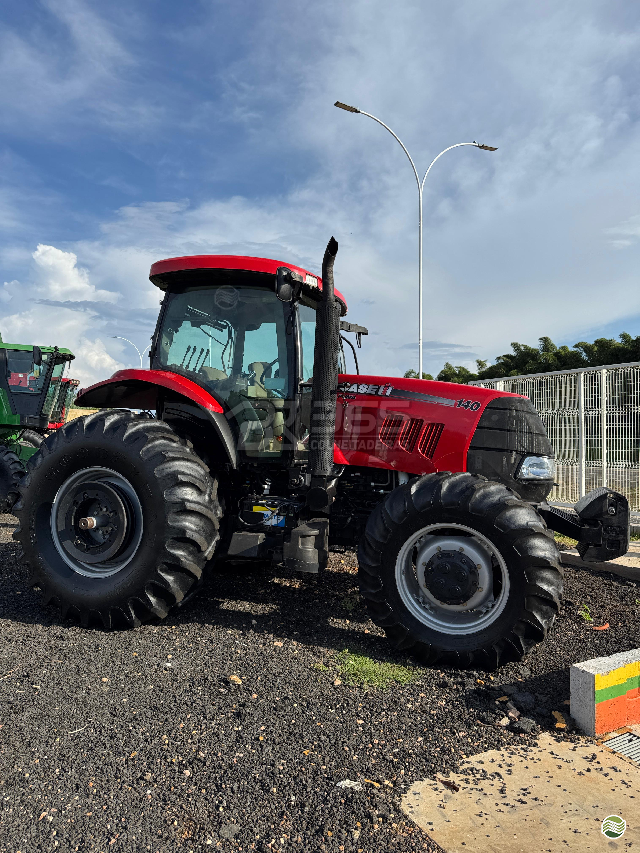 TRATOR CASE PUMA 140 Tração 4x4 BR 365 Colheitadeiras PATROCINIO MINAS GERAIS MG